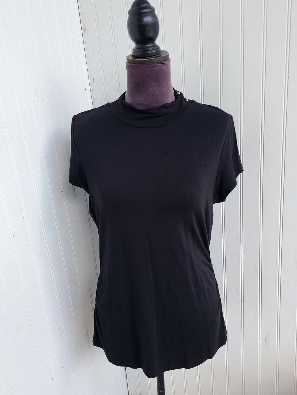 WHITE HOUSE BLACK MARKET FORME  MOCK NECK TOP BLACK Rayon Stretch Cap Sleeve L